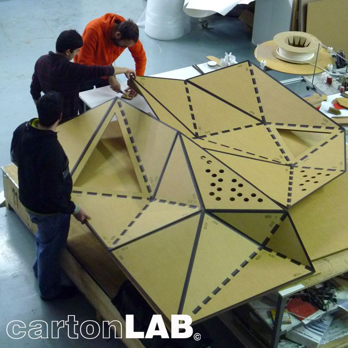stand carton cartonlab Fabricación del prototipo del stand.