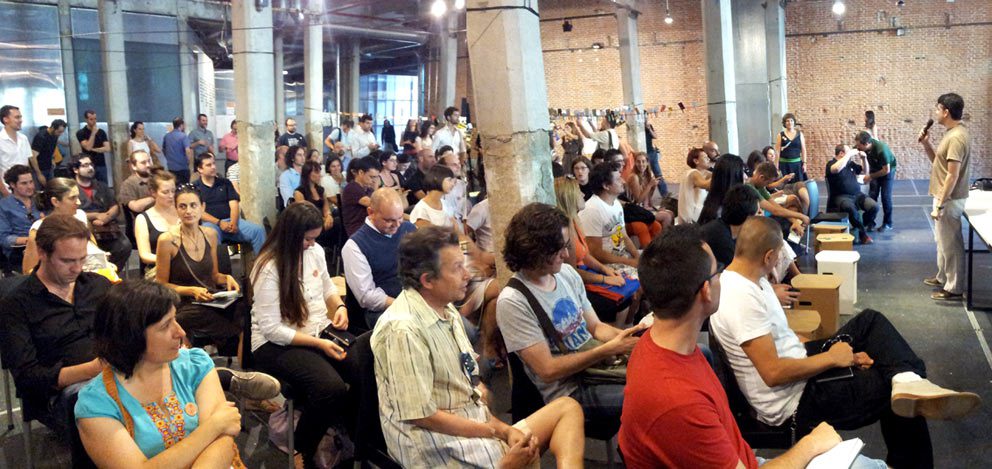Éxito de la Mesa Redonda en el 2aniversario de Locreasono
