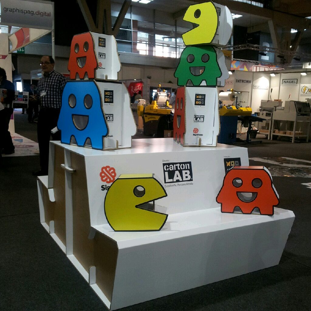 graphispag_cartonlab_signtronic_taburetes_carton_08