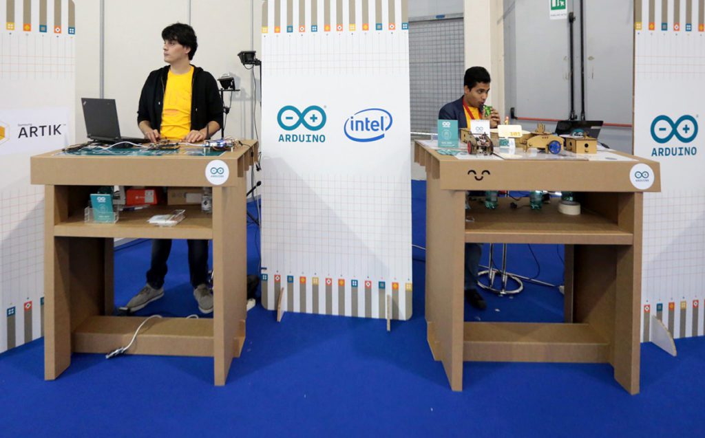 Stand Arduino Maker Faire Rome tecnologia y sostenibilidad.