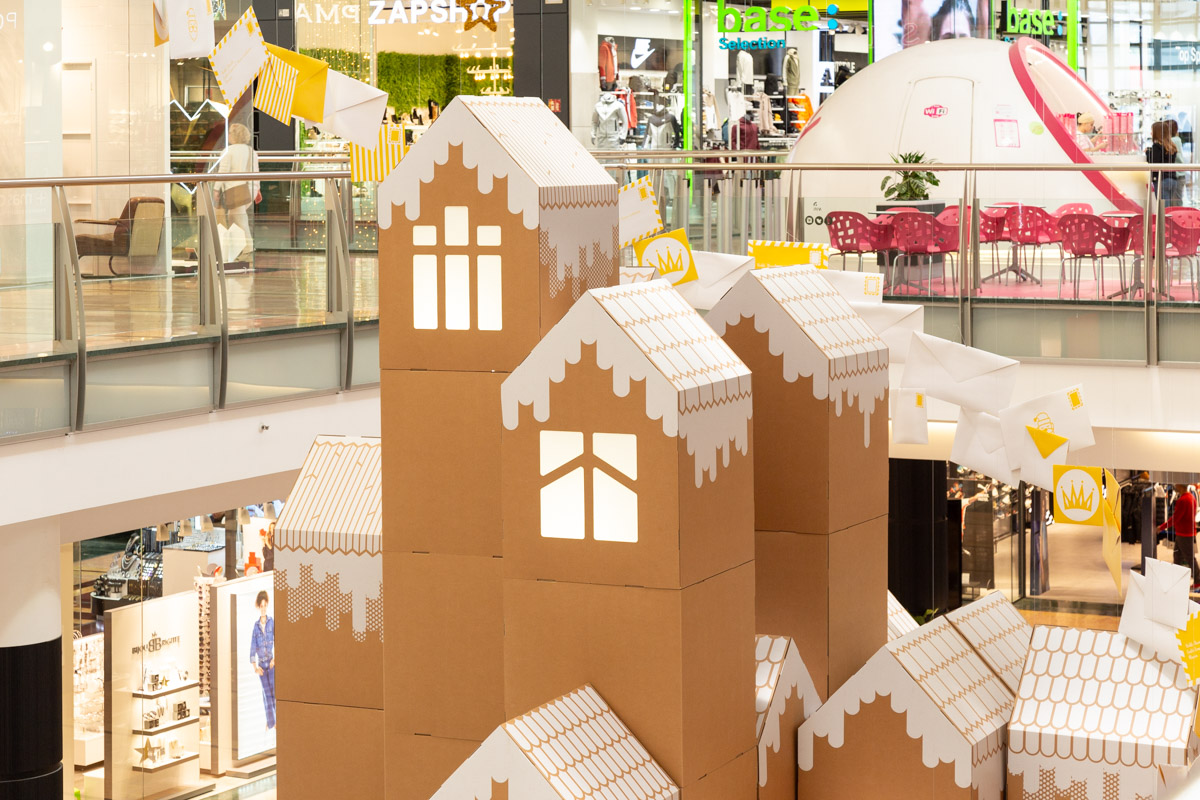 Jeujura - Le Chalet De Noël - 90 Pièces - Jeux De Construction Dans Sa Valise En Carton - A Partir De 5 Ans - Agilité - Créativité - Manipulation - Catalogue Fourni - 8094