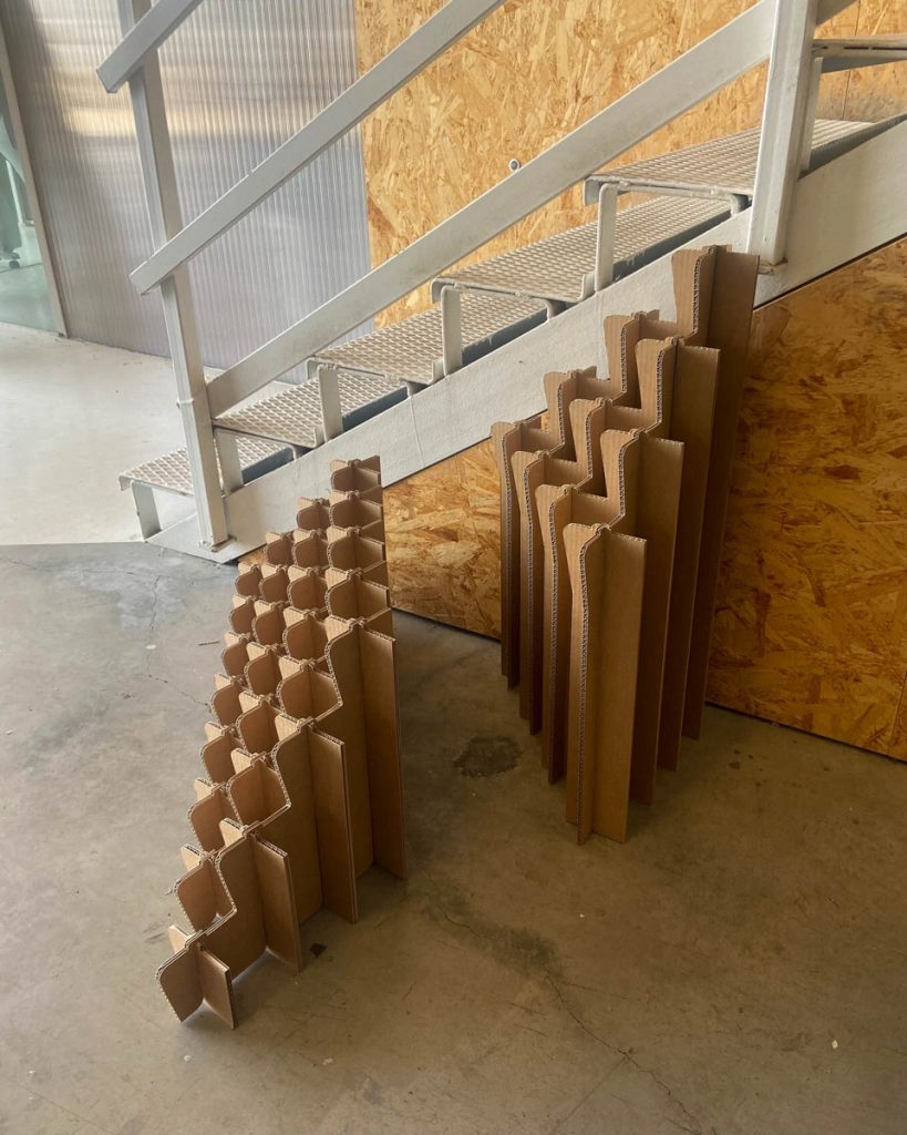 Prototipo de stand modular en cartón